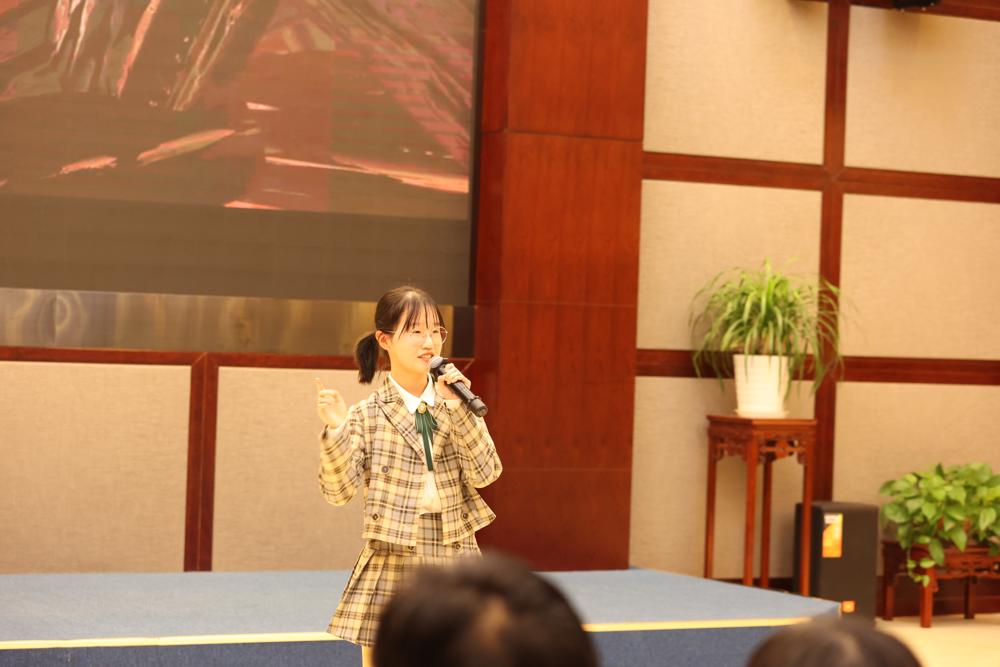 12 高一（6）宋睿娴 《达拉崩吧》.JPG