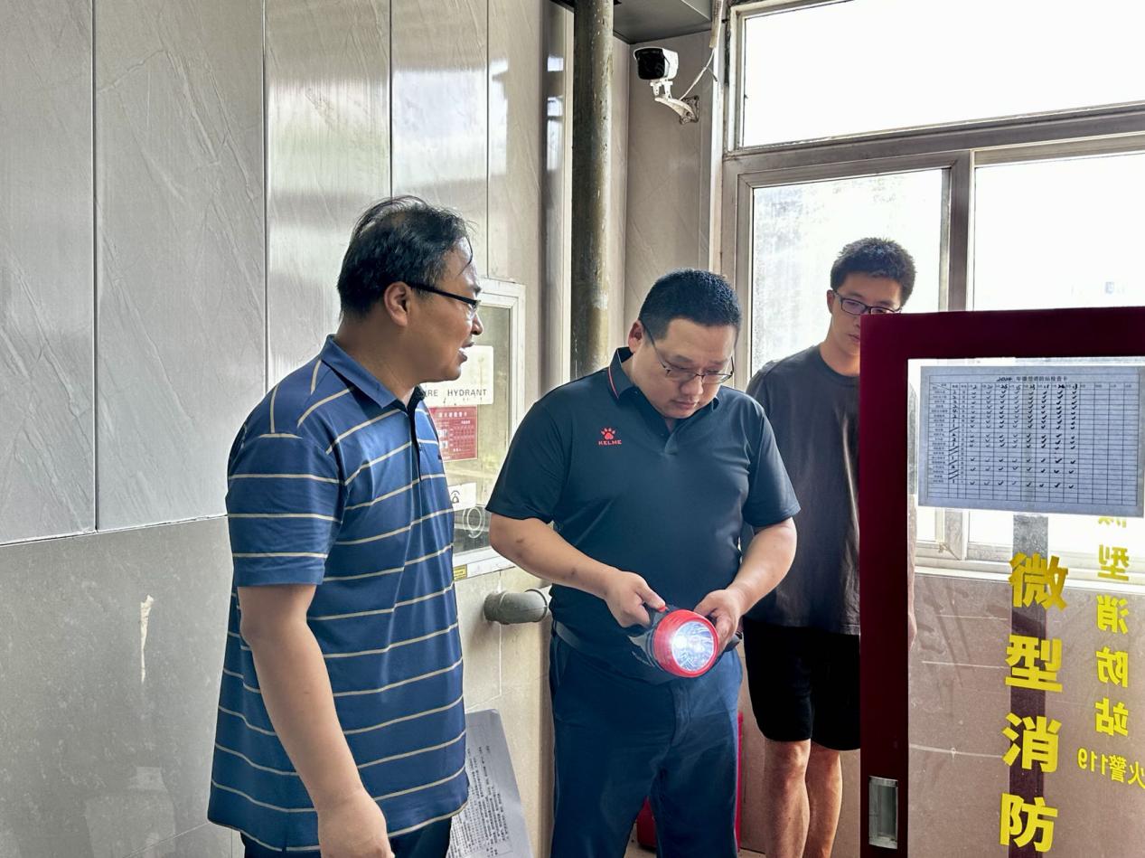 fde5081de6709d723b9cb2c38344ea2