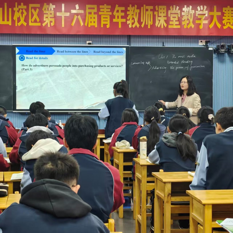 一群人在开会

AI 生成的内容可能不正确。